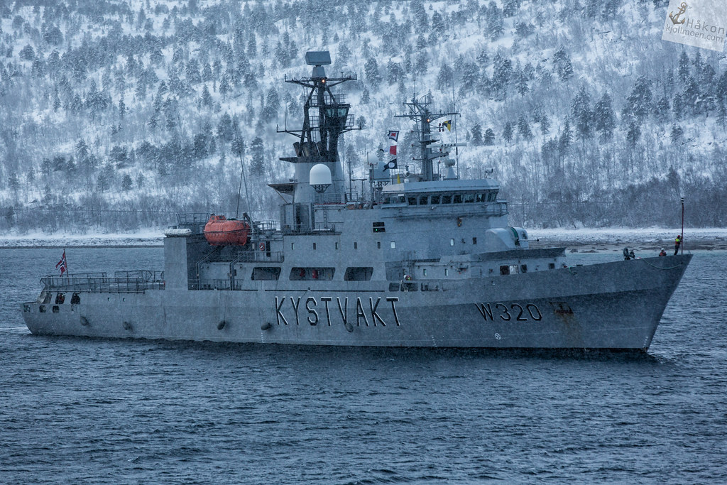Norwegian Coast Guard Vessel Nordkapp | Håkon Kjøllmoen | Flickr